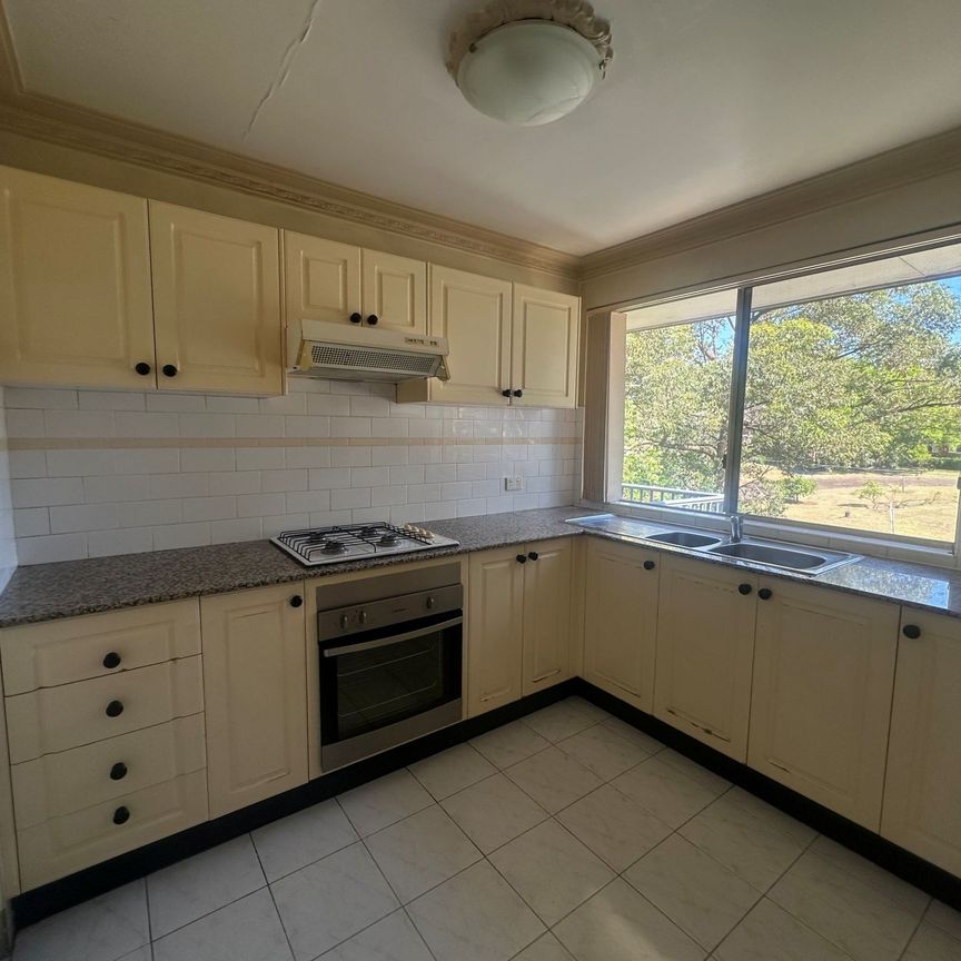 Two Bedroom Apartment - Photo 1