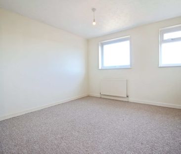 Kilsyth Close, Freshbrook, Swindon, Swindon, SN5 - Photo 4