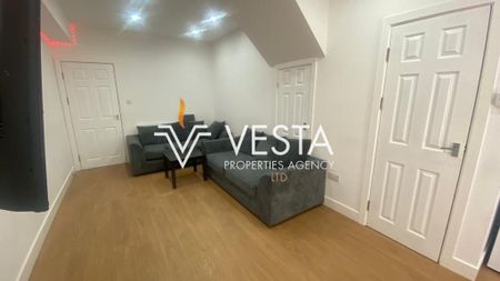 Room 1, Lower Ford Street, Coventry - Photo 3