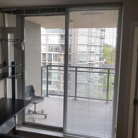 807 - 555 Delestre Ave Coquitlam BC V3K 0A9 - Photo 3