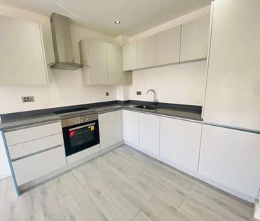 Midfield Court Milburn Drive, West Drayton, UB7 - Photo 6