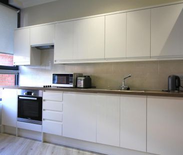 2 bedroom apartment to rent - Photo 4