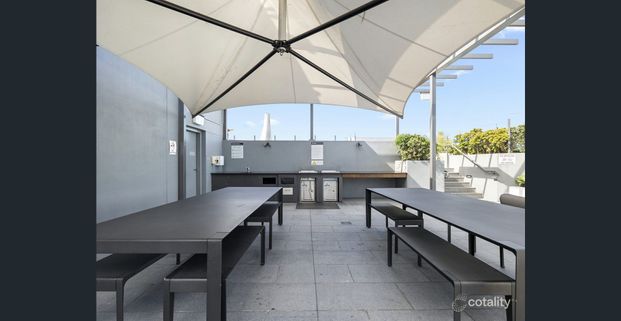 A beautiful one bedroom unit for rent - Photo 1