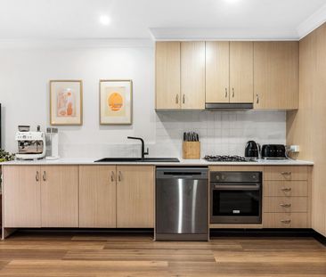 Stylishly Updated Inner-City Living with Home Office Flexibility - Photo 5