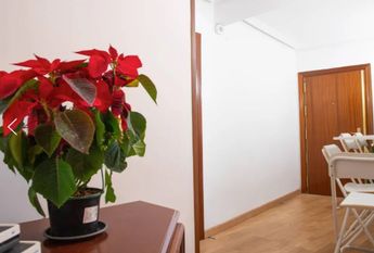 Calle del Jilguero, Madrid, Community of Madrid 28025