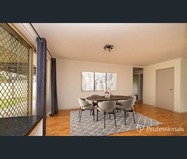 75 Tijuana Road, Brookdale, WA 6112 - Photo 4