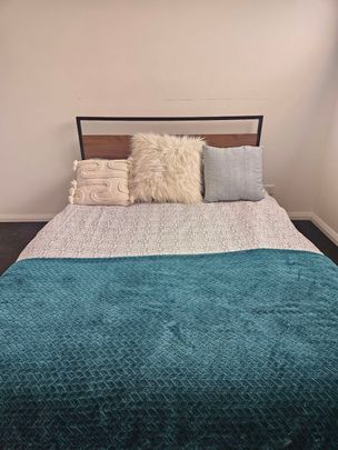 Airport West - Photo 1