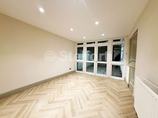 Templars Avenue, NW11, London - Photo 1