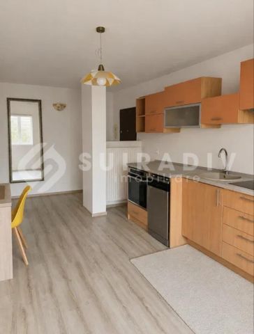 Apartament cu 2 camere decomandate, parcare- Plopilor - Photo 5
