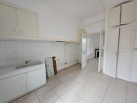 Location Appartement 2 pièces 30m² PERPIGNAN 66000 - Photo 3