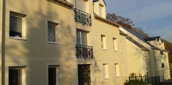 Location Appartement 2 pièces 43m² - Photo 2