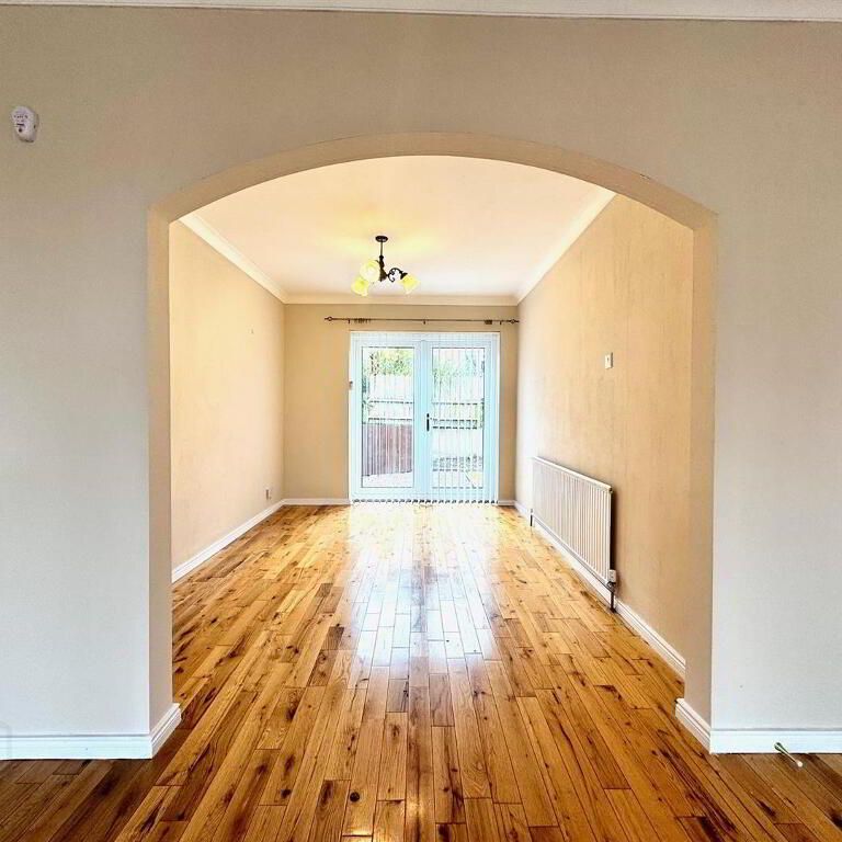 4 Rockland Crescent, Newtownards, BT23 8SF - Photo 1