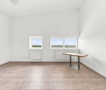 Pronájem bytu 1+kk • 33 m² bez realitkyPřátelství, Praha - Uhříněves - Photo 3