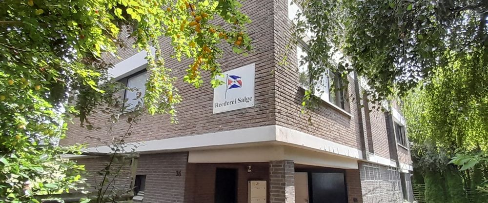 Sehr schicke Wohnung mit Weserblick für den gehobenen Anspruch in Brake - Foto 1