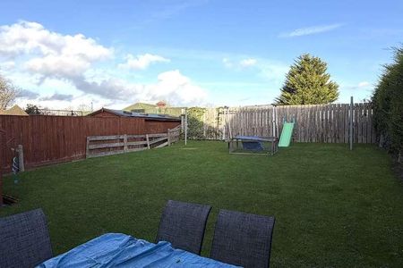 Pasture Close, Colsterworth, NG33 - Photo 5