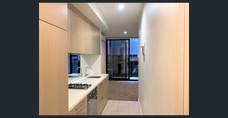 WELL PRESENTED STUDIO APARTMENT! - Photo 4