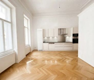 UNBERFISTET: Ruhige Altbauwohnung im prunkvollen Haus - Foto 2