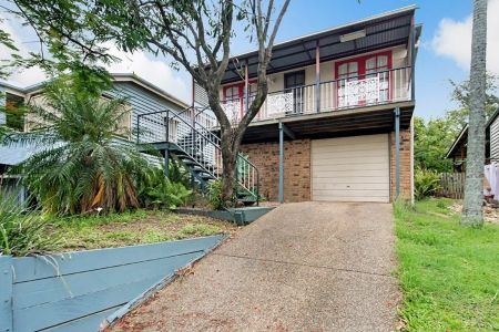 24 Burlington Street, East Brisbane. - Photo 2