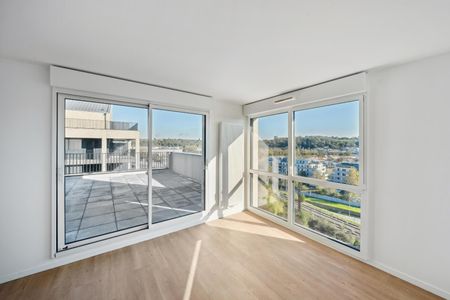 Location Appartement 5 pièces 160m² BORDEAUX 33100 - Photo 2