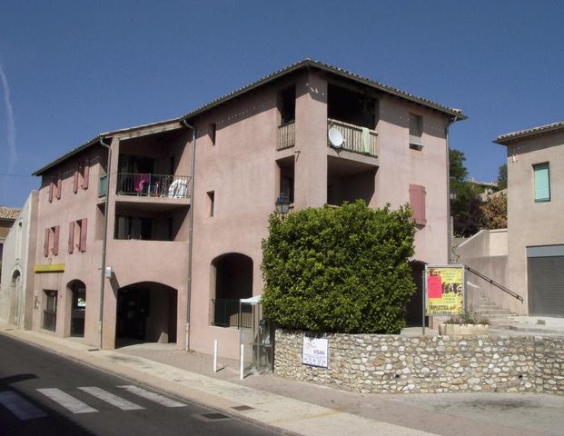 Appartement Type 2 Au 1 Er étage Résidence La Coconière - Photo 1