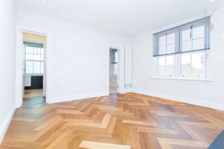 1 Bedroom Apartment - Photo 5