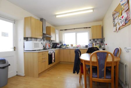 2 bedroom house share to rent - Photo 4