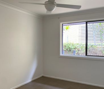 Beachside Suffolk Family Home - Photo 5