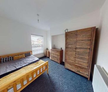 Flat A, Chanterlands Avenue, HU5 - Photo 3