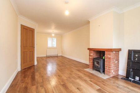 3 bedroom property to rent - Photo 2