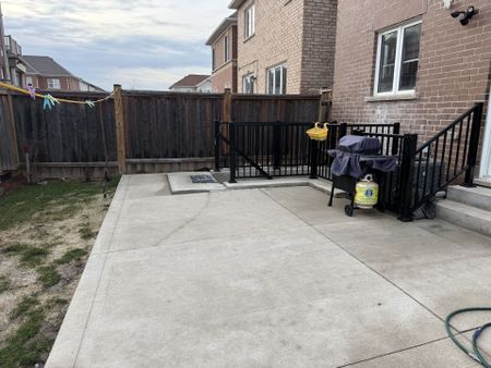 For Lease - 92 Robert Parkinson Drive, Brampton, Ontario - Photo 5