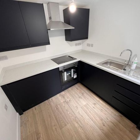 1 bedroom flat to rent - Photo 3