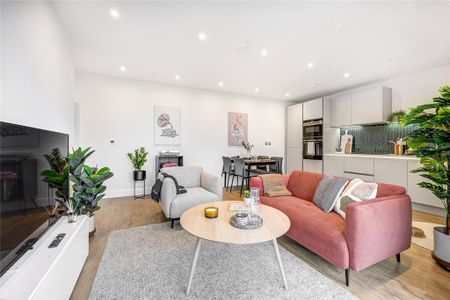 3 bedroom apartment to rent - Photo 2