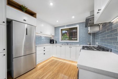 Well Presented 2 Bedroom Unit - Photo 3