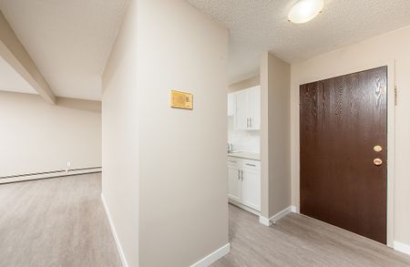 Castle Harbour - Photo 5