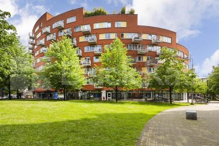 1 bedroom in private development with concierge and private balcony - Photo 5