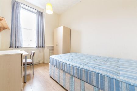 2 bed flat to rent in Rothbury Terrace, Heaton, NE6 - Photo 5