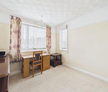 3 bedroom semi-detached house to rent - Photo 5