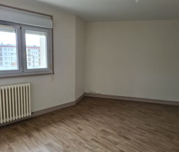 Location - Appartement T3 - 62 m² - Montbéliard - Photo 4