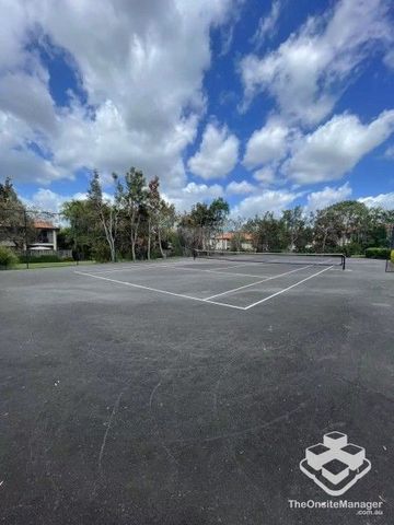 Spacious 3-Bed Villa in Resort style complex â 2 Weeks Rent-Free! - Photo 4