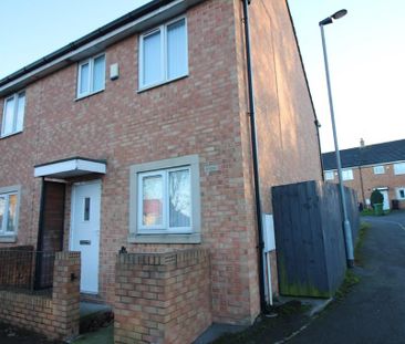 Queens Square Felling Gateshead - Photo 1