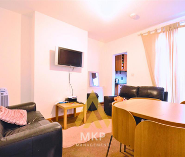 4 bedroom terraced house to rent - Photo 4