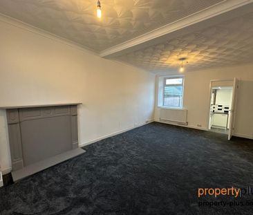 3 bedroom terraced house to rent - Photo 2
