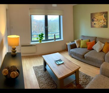 2 Bed Flat, Naples Street, M4 - Photo 3