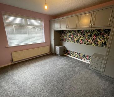 2 bedroom detached bungalow to rent - Photo 3