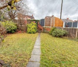 2 BEDROOM Bungalow - Detached - Photo 5