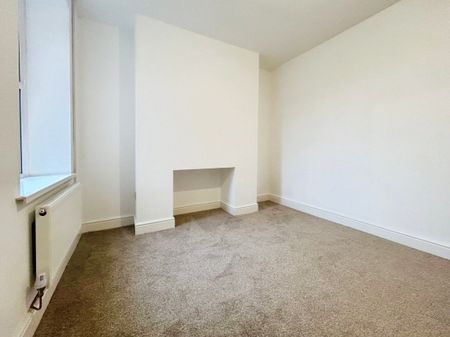 Nantgarw Road, Caerphilly - Photo 2