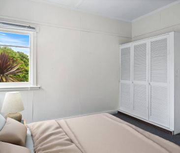 Coastal Charm in Opossum Bay - Photo 3