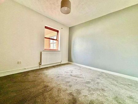 Kirtleton Avenue, Weymouth, DT4 - Photo 2