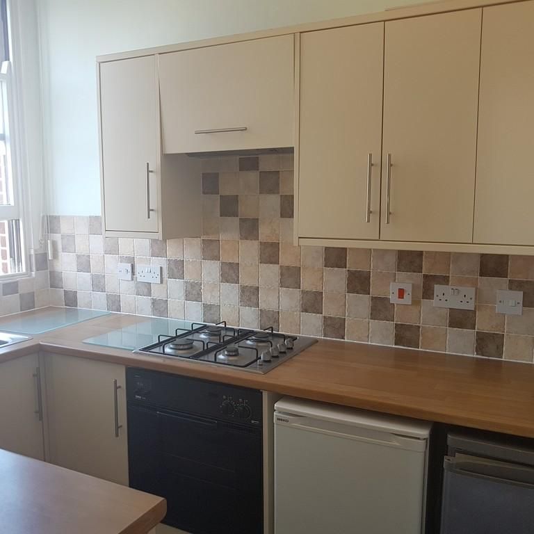 2 bedroom flat to rent - Photo 1
