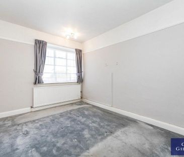 3 bedroom flat to rent - Photo 3